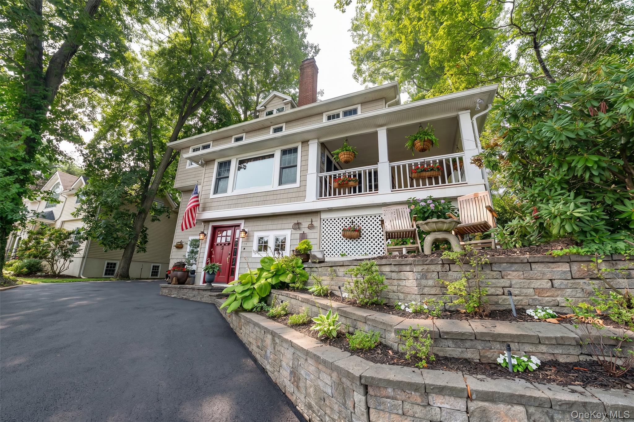 5 Harborview Lane Property Photo 2
