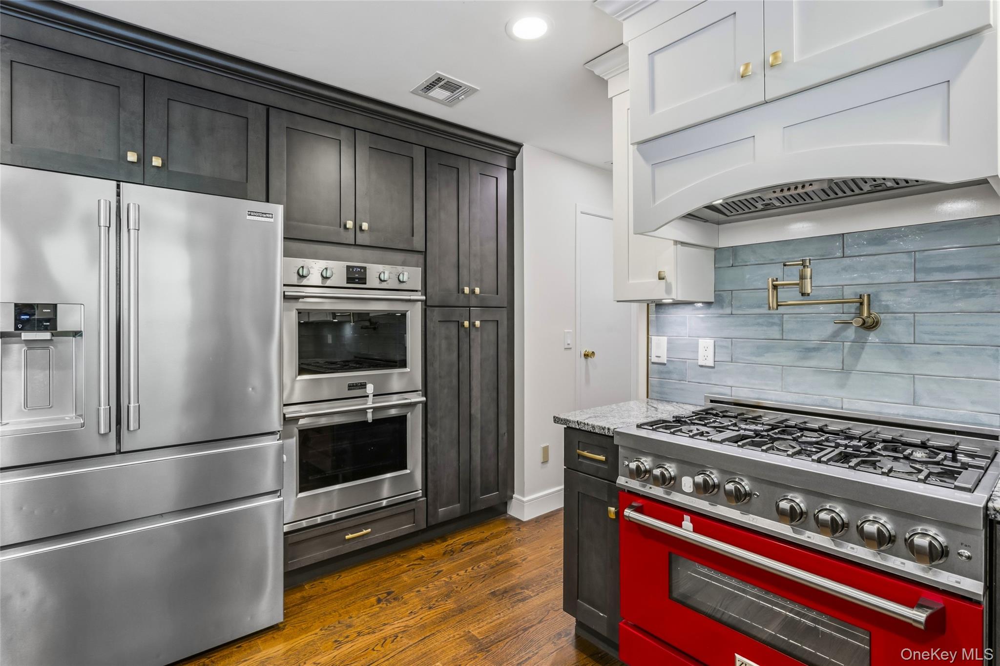 94 Bagatelle Road Property Photo 8