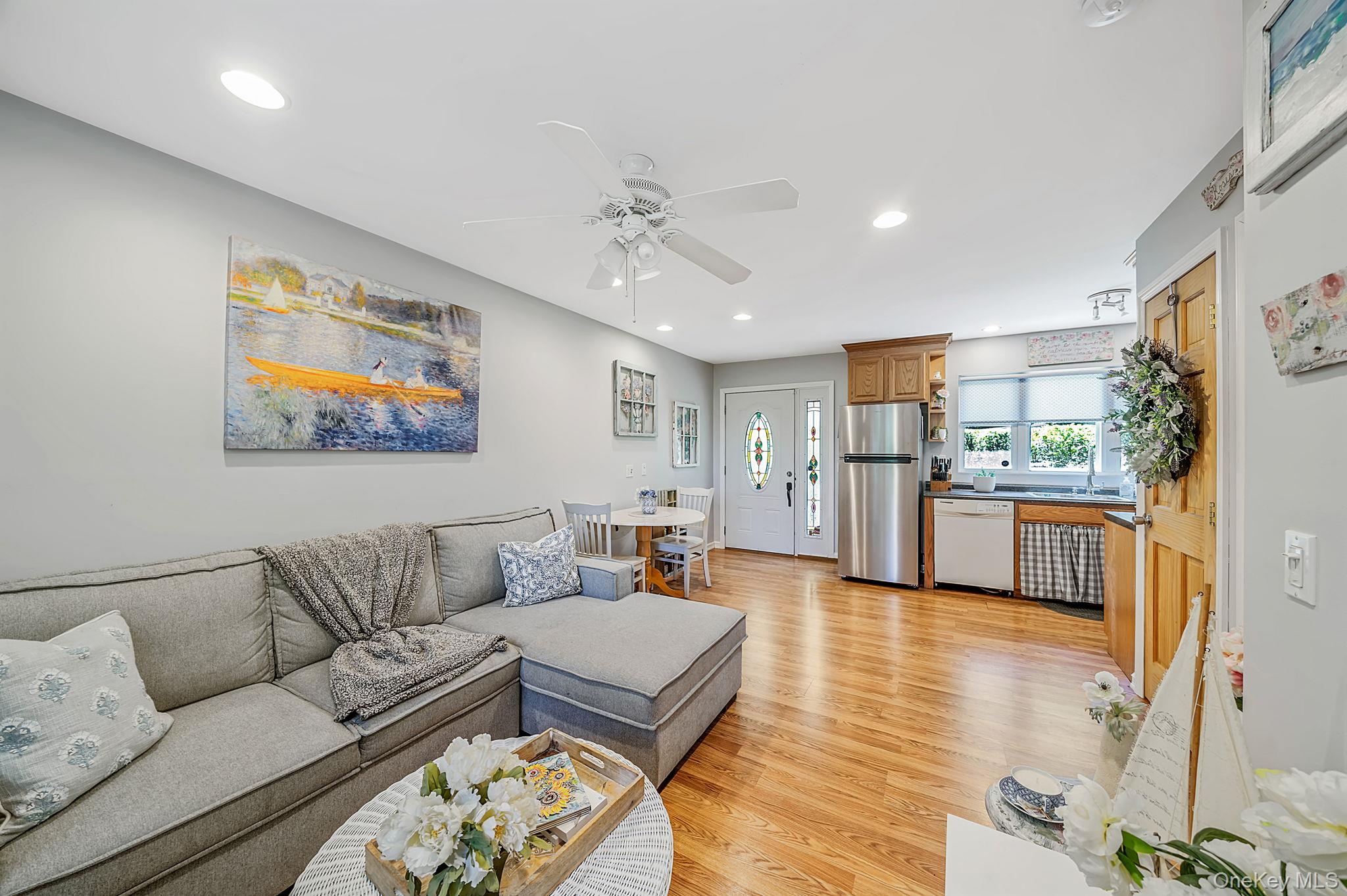 104 21st Street Property Photo 8