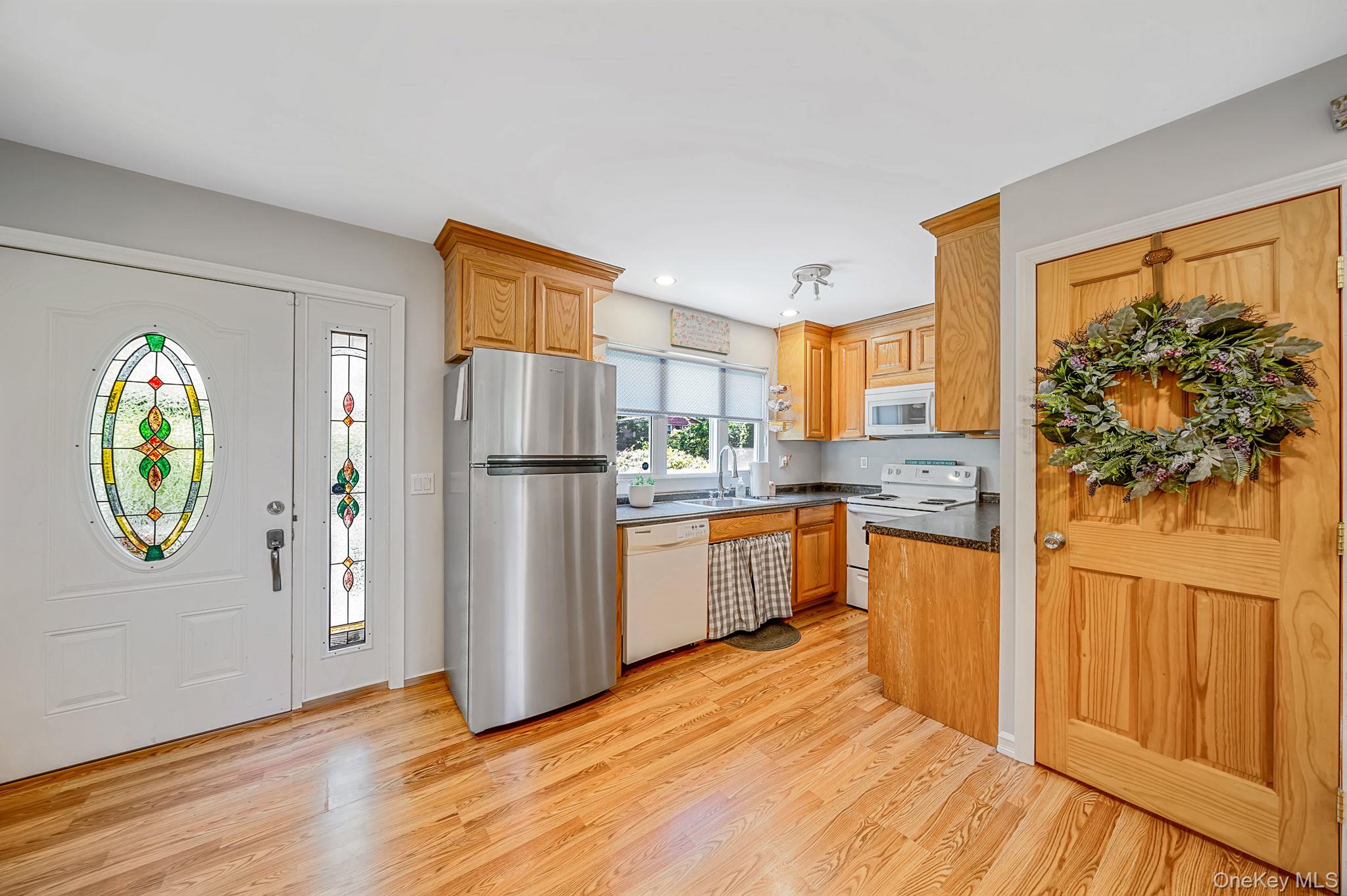 104 21st Street Property Photo 9