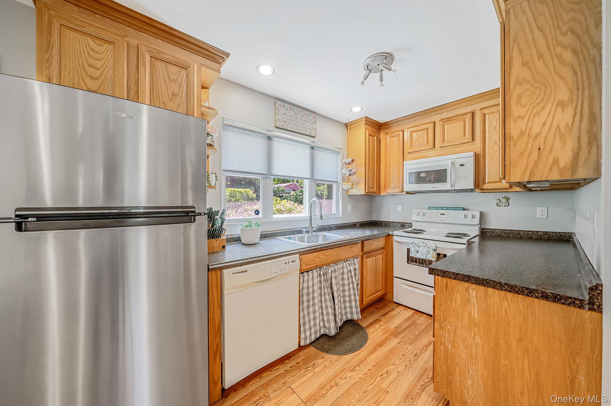 104 21st Street Property Photo 10