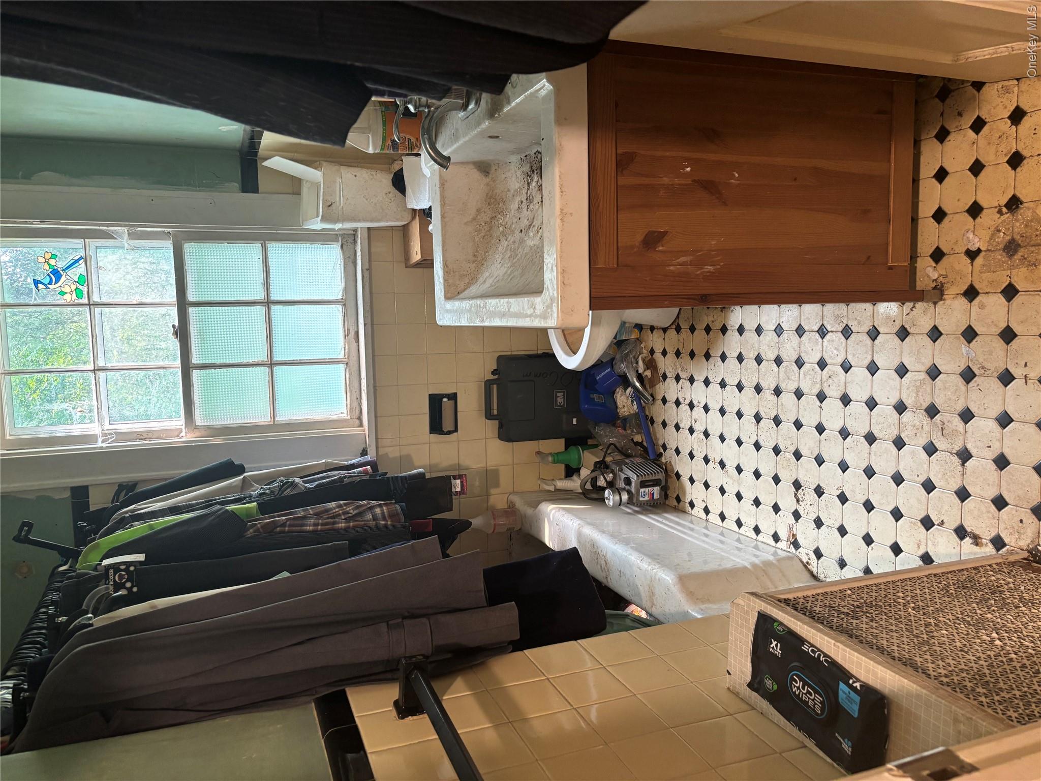 1026280 Property Photo 11