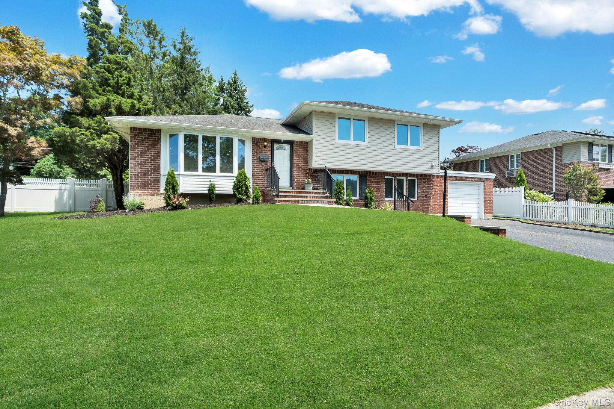 59 Eastfield Lane Property Photo 1
