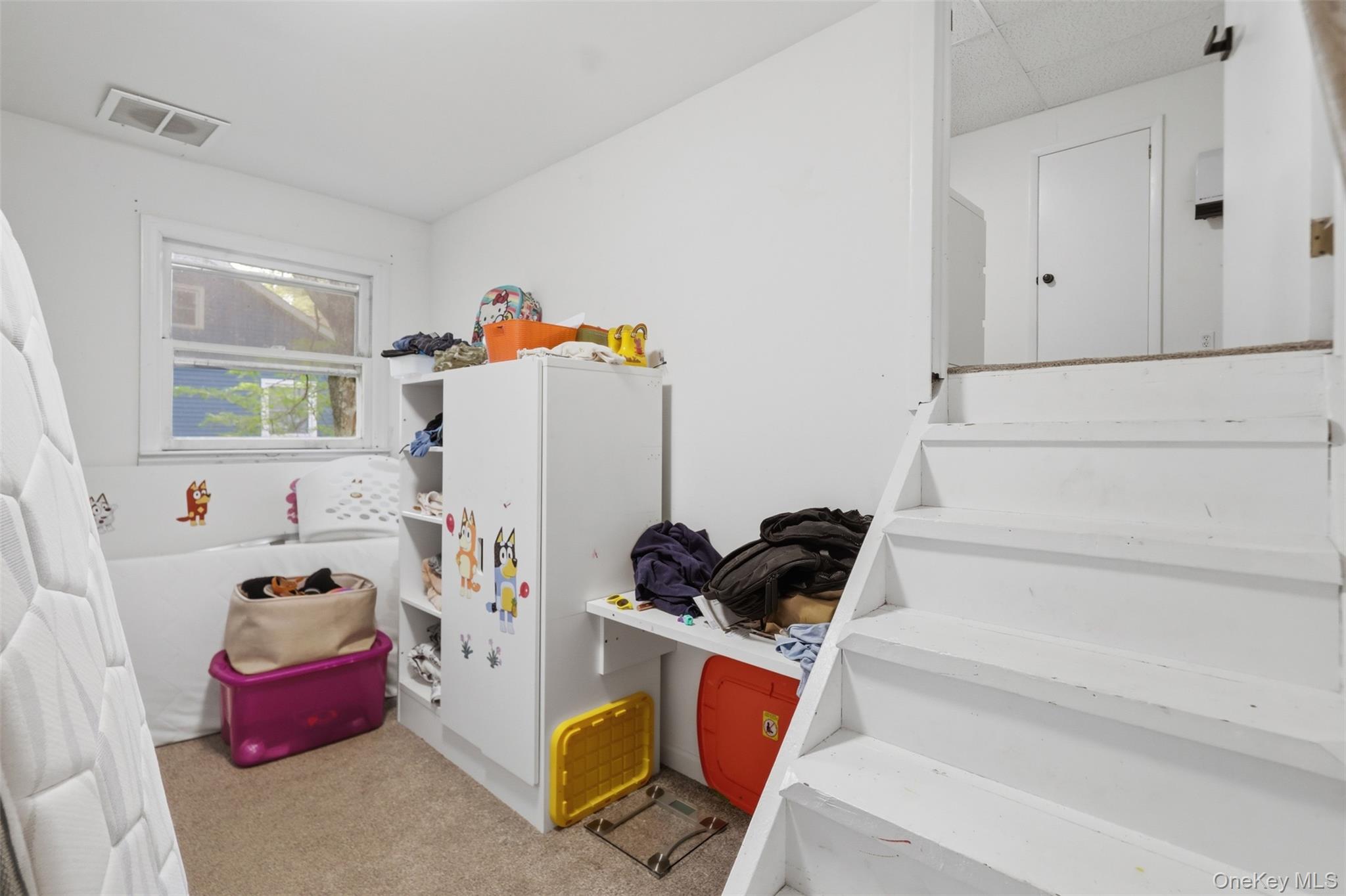 98 Dellay Avenue Property Photo 11