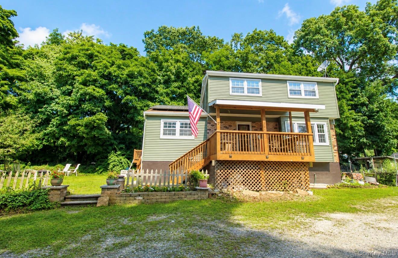 7 Graziano Lane Property Photo 1