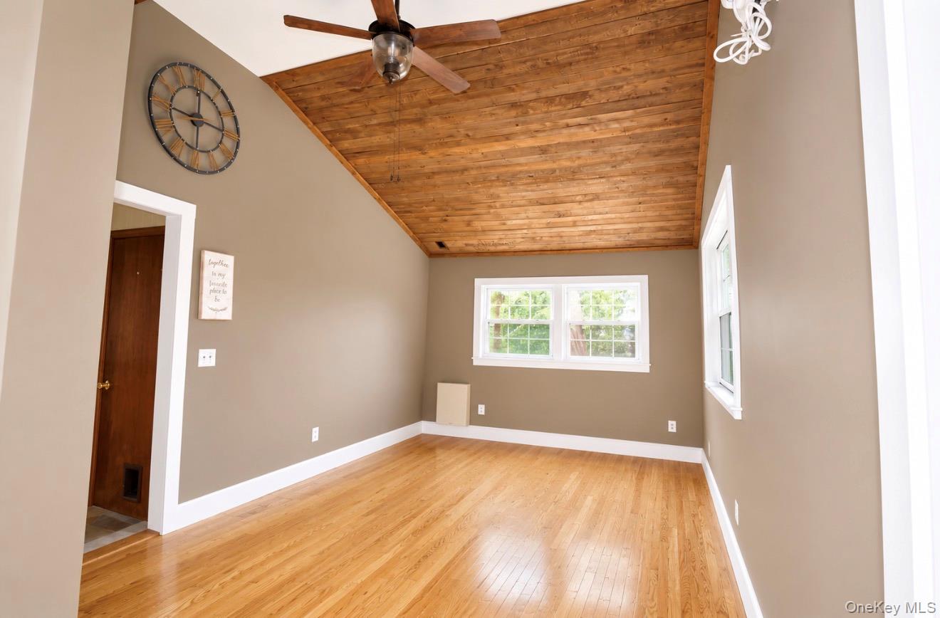 7 Graziano Lane Property Photo 11