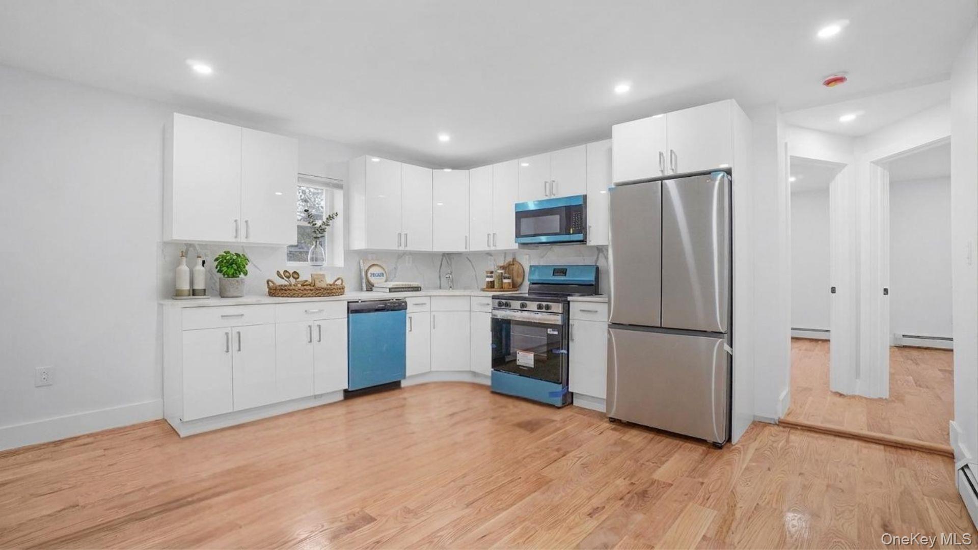 1616 Hammersley Avenue Property Photo 3