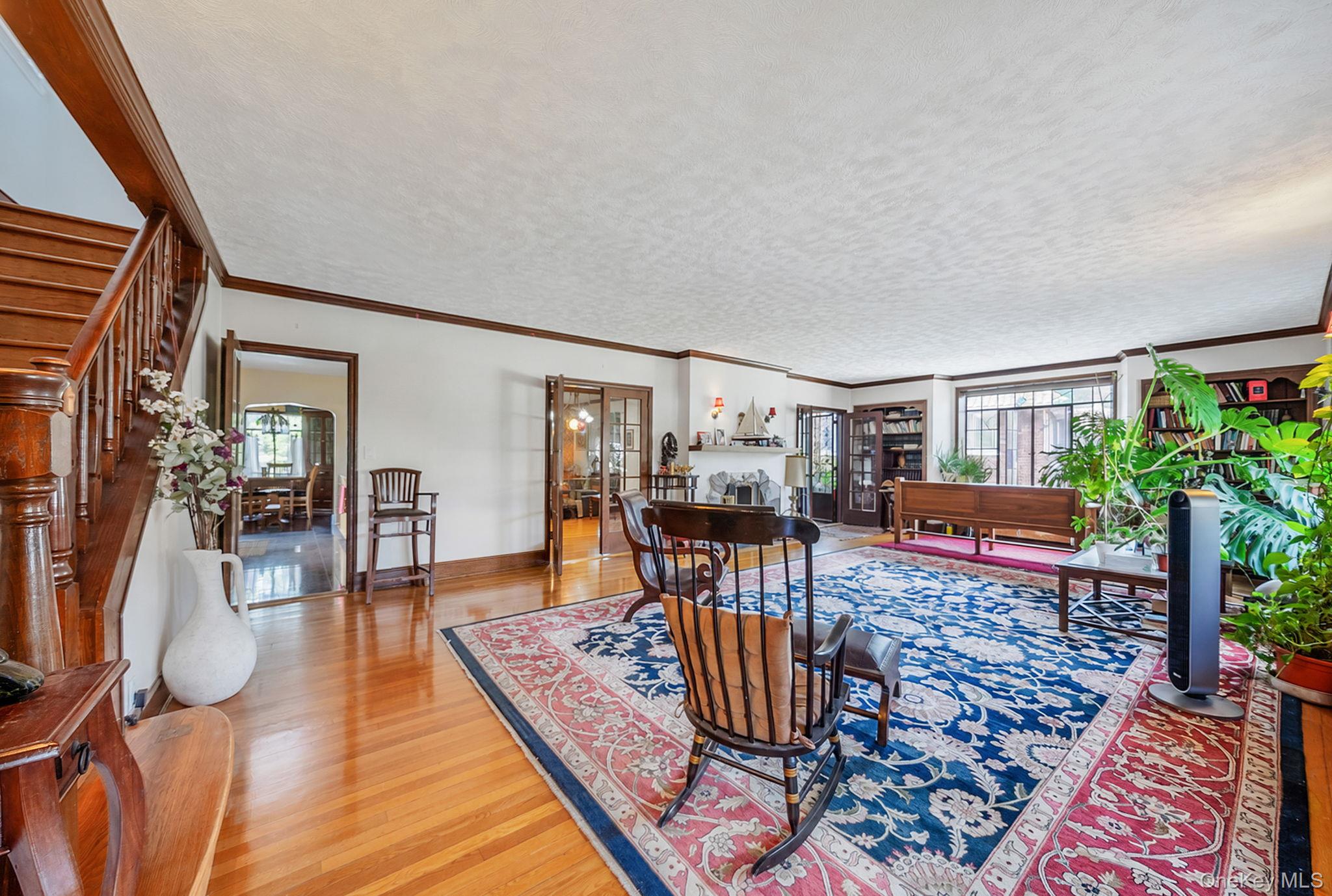 18240 Avon Road Property Photo 3