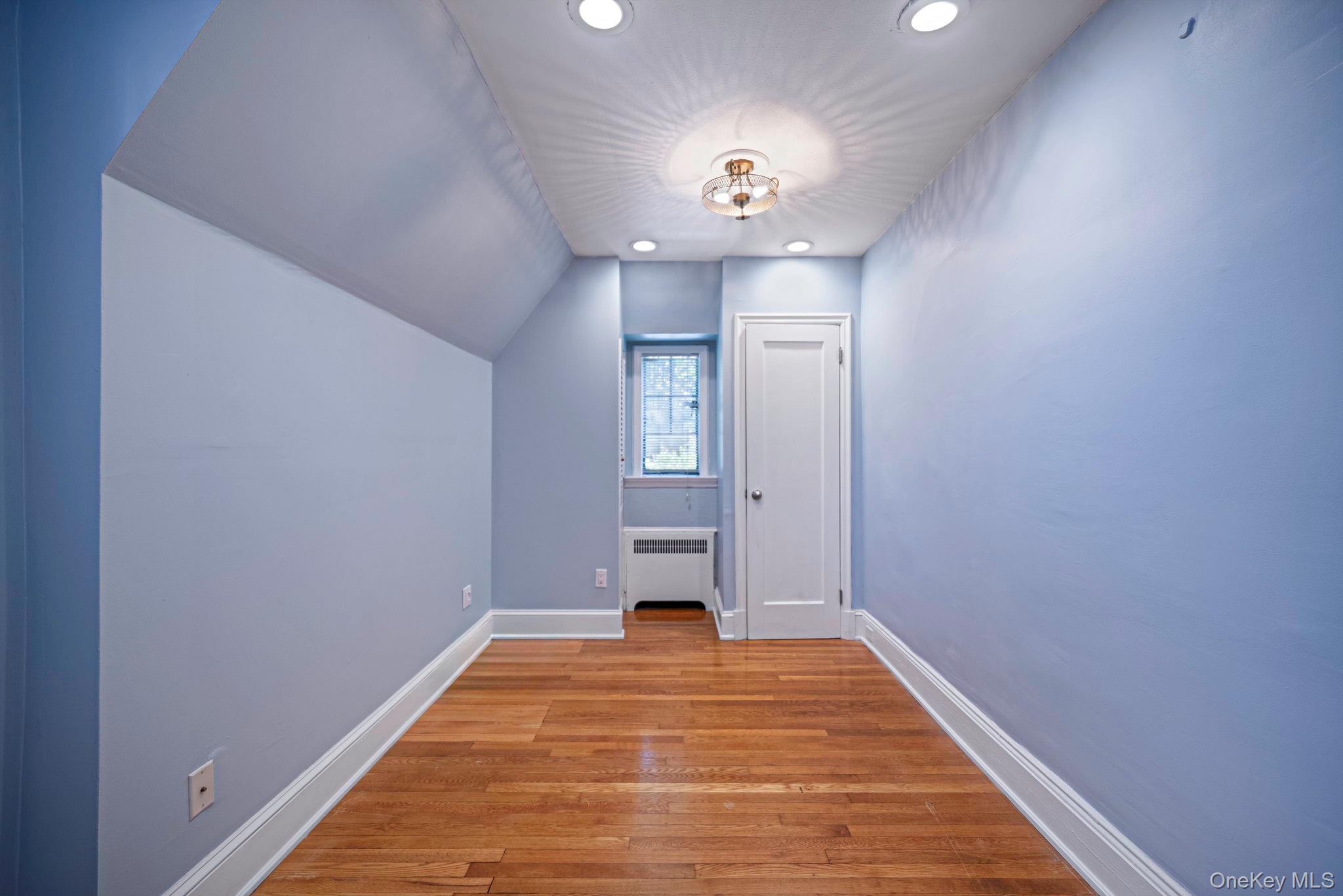 18240 Avon Road Property Photo 19