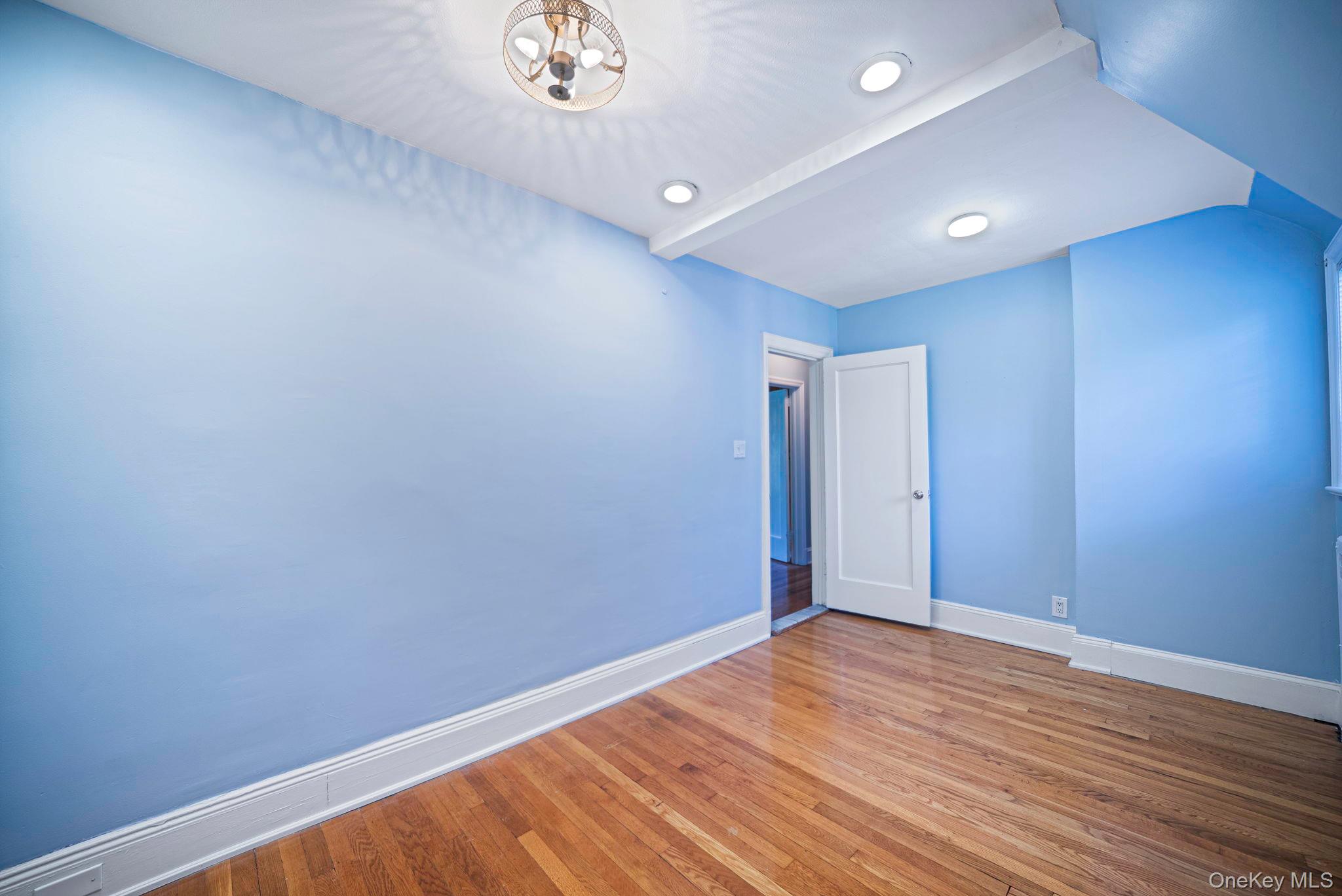 18240 Avon Road Property Photo 20