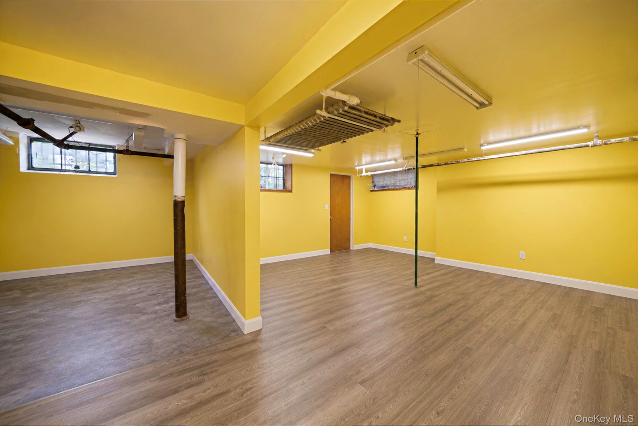 18240 Avon Road Property Photo 27