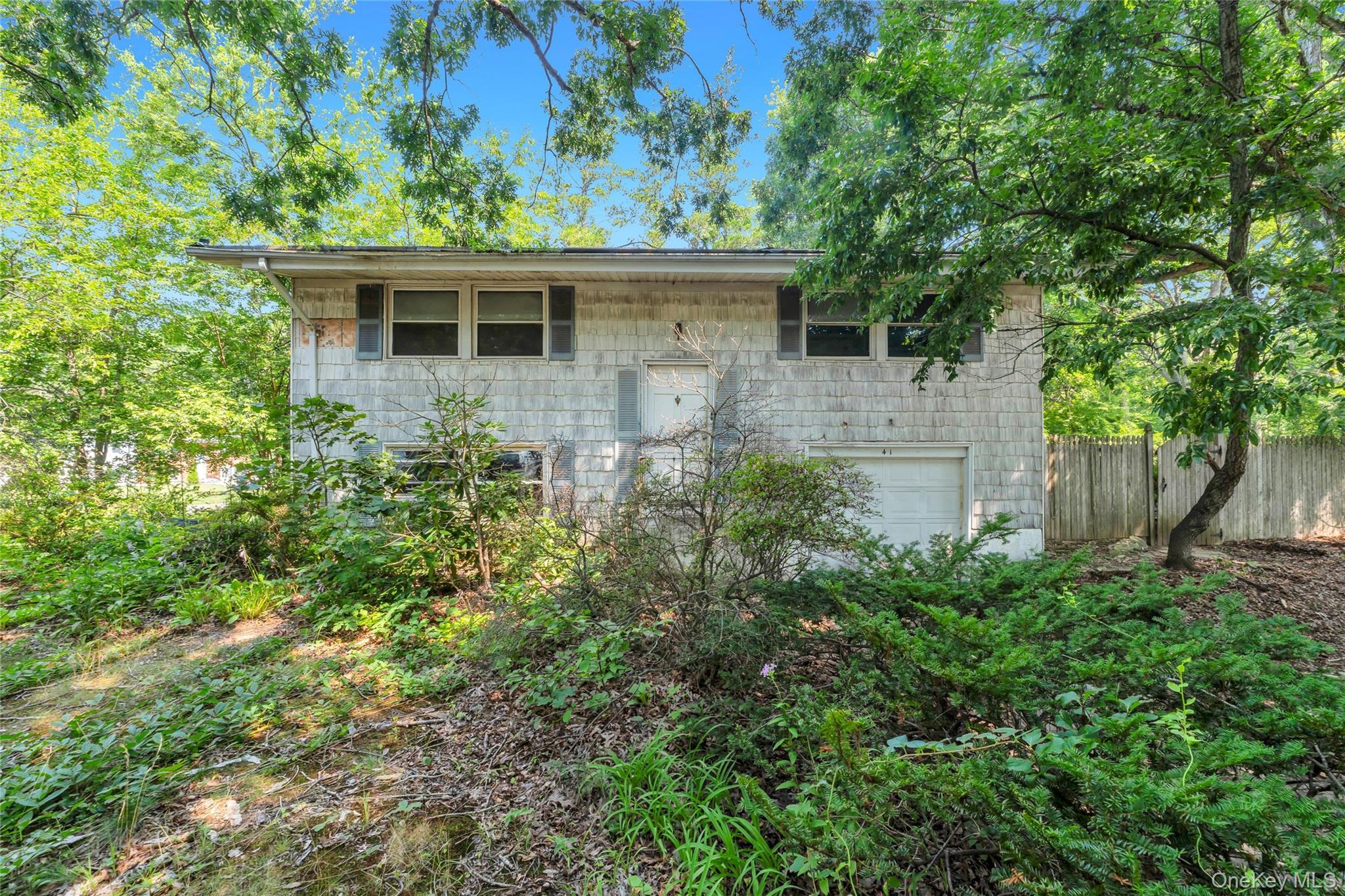 41 Arrowhead Lane Property Photo 1