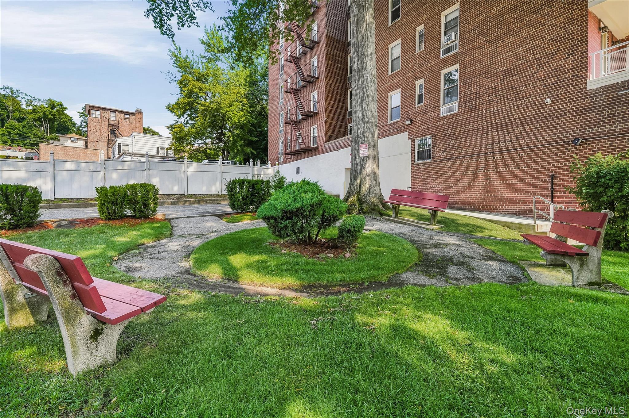 125 Bronx River Road 2f Property Photo 30