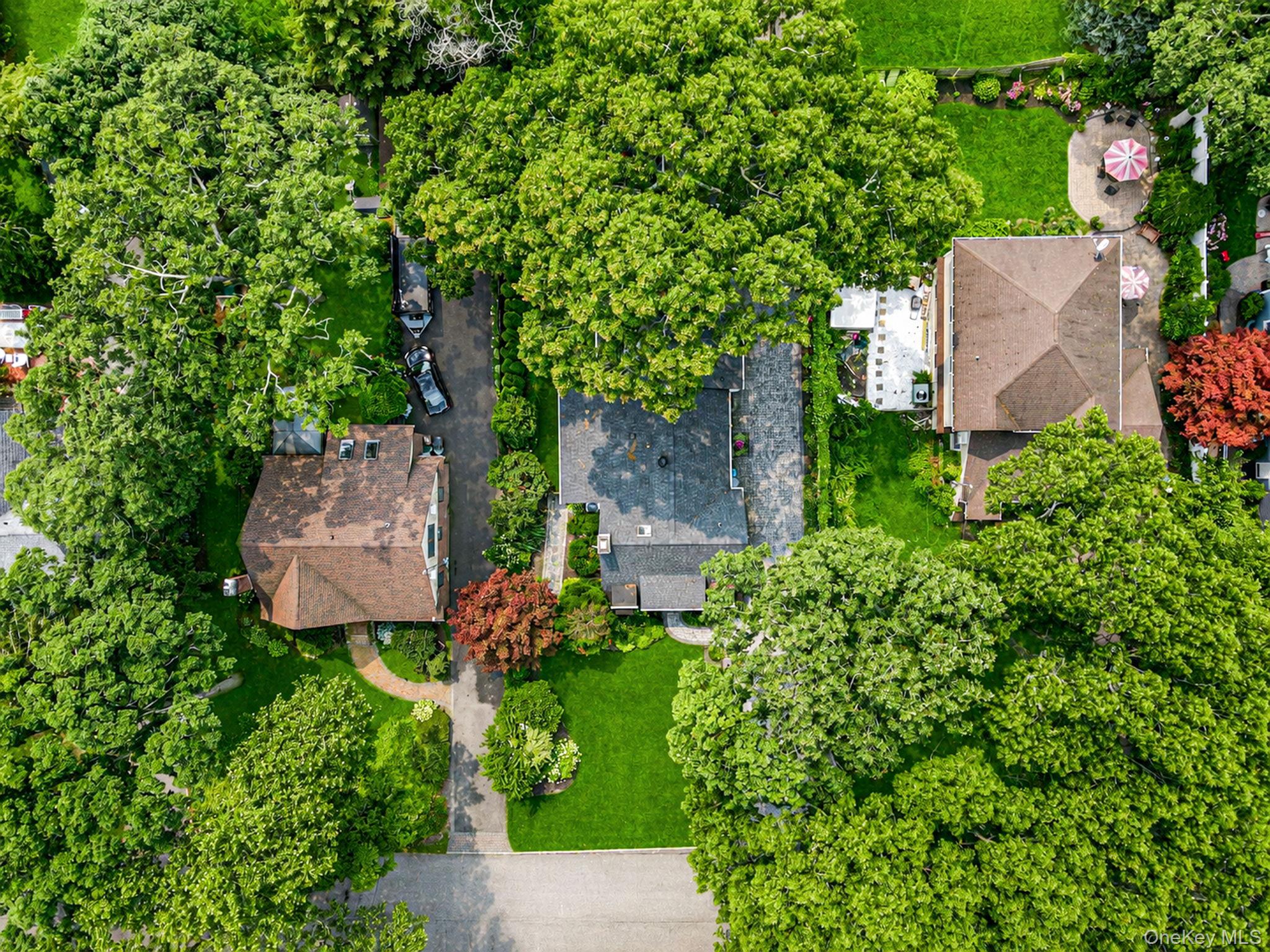 527 Brooklyn Boulevard Property Photo 3