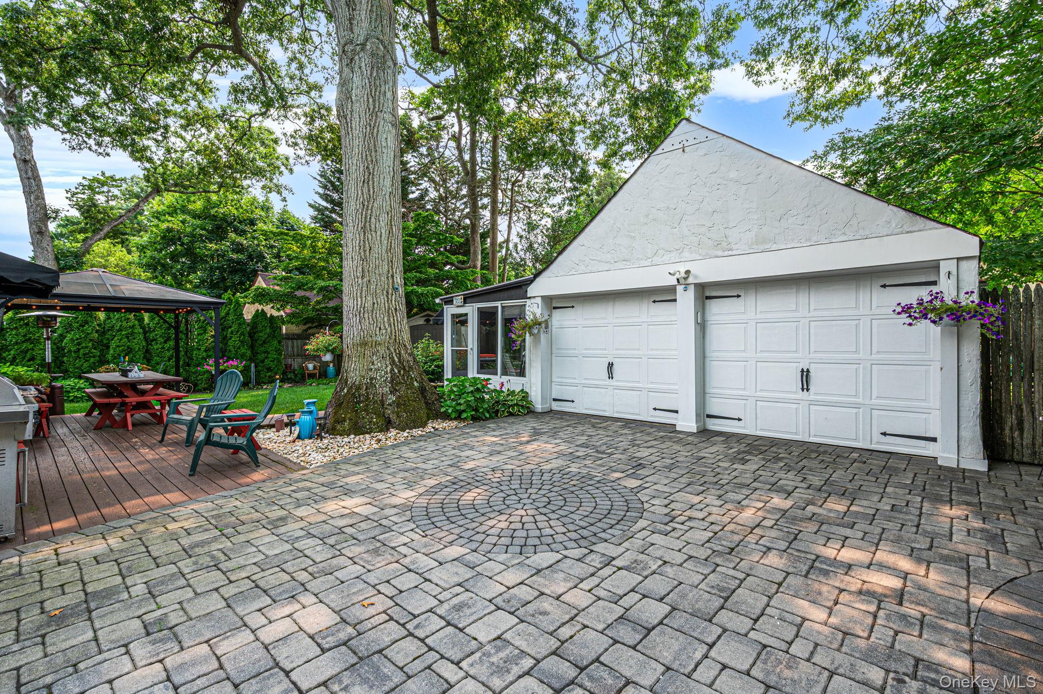 527 Brooklyn Boulevard Property Photo 35