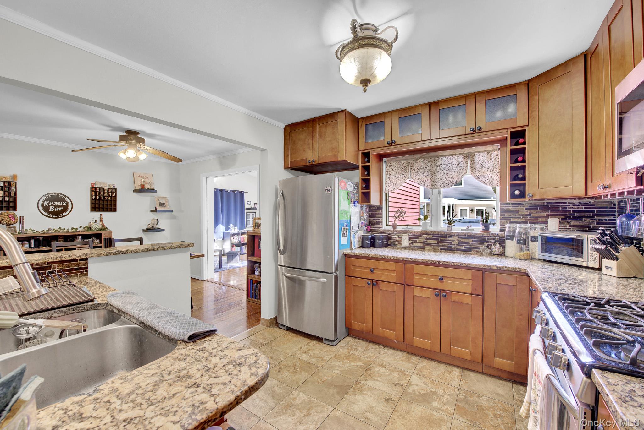 3477 Woodward Street Property Photo 10