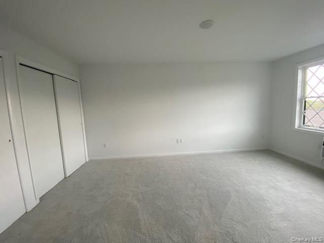 493 Sierra Vista Lane Property Photo 4