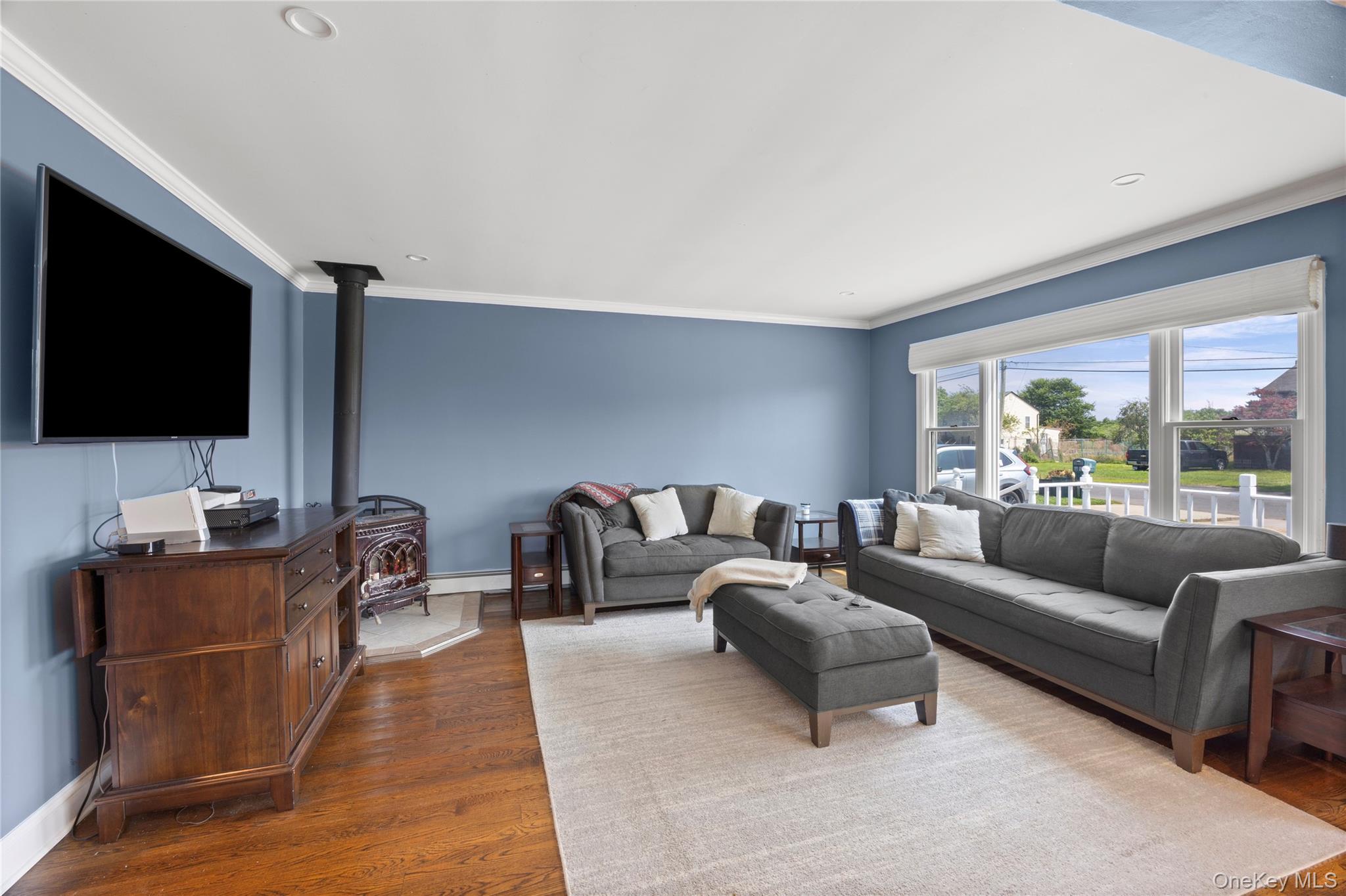 7 Edwards Drive Property Photo 6