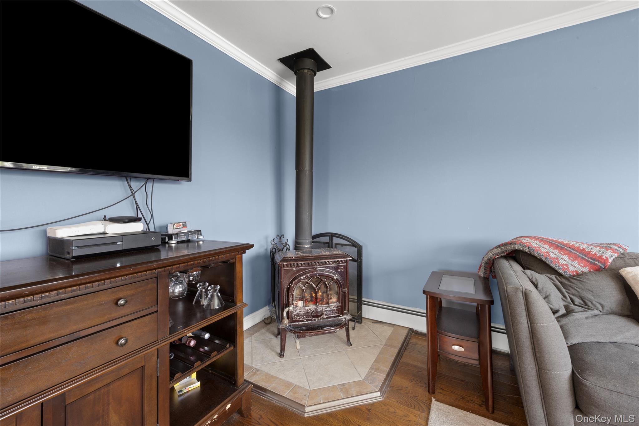 7 Edwards Drive Property Photo 8