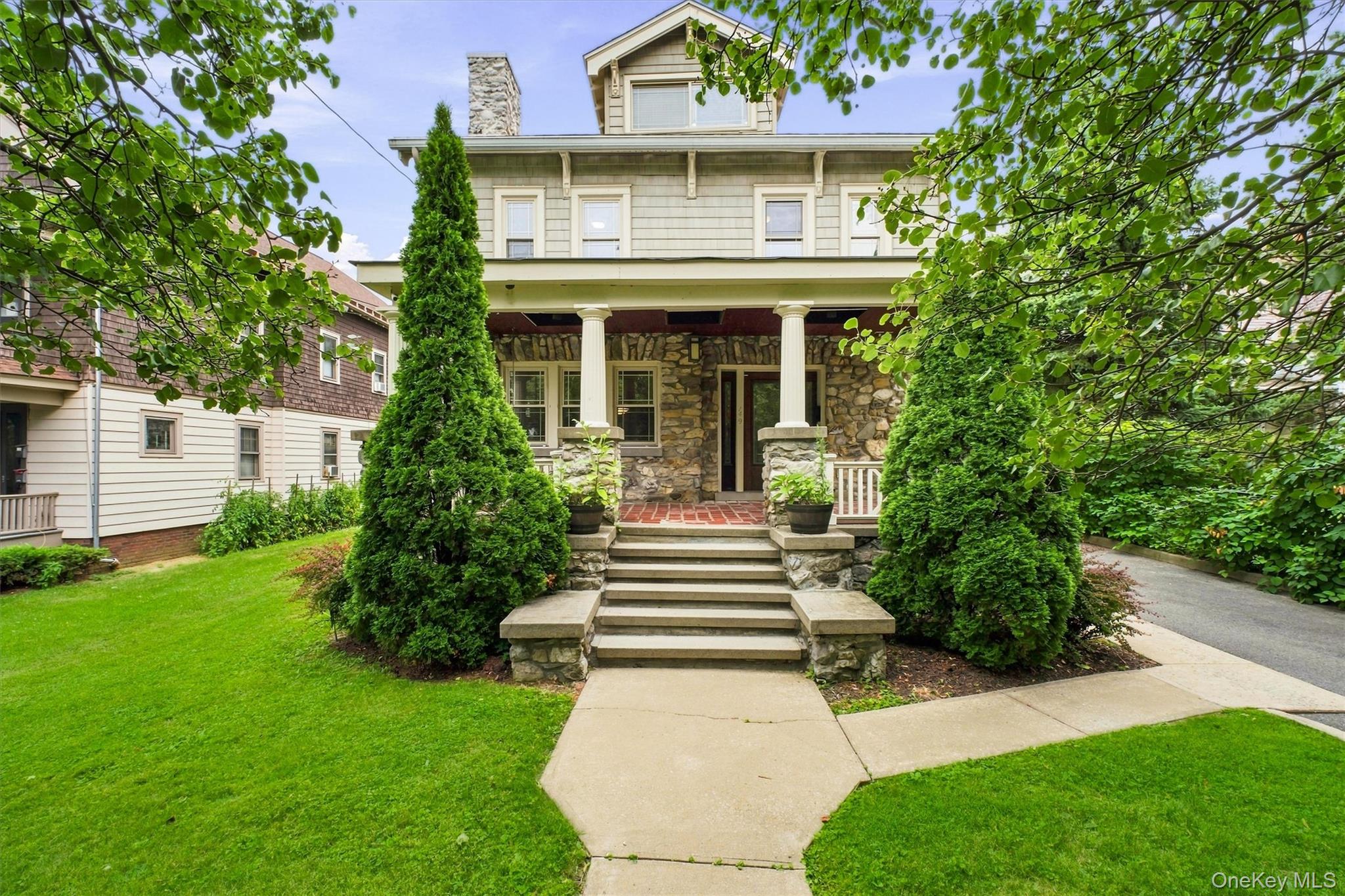 149 Washington Street Property Photo 4