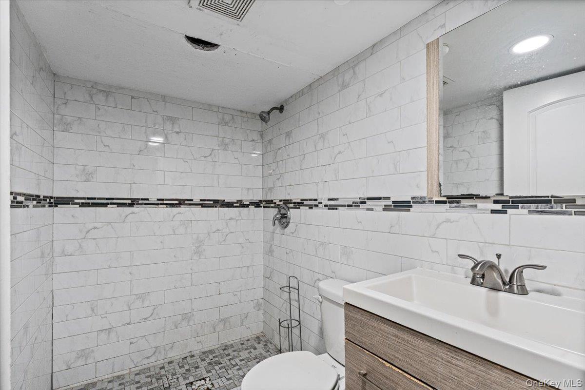 18710 121st Avenue Property Photo 19
