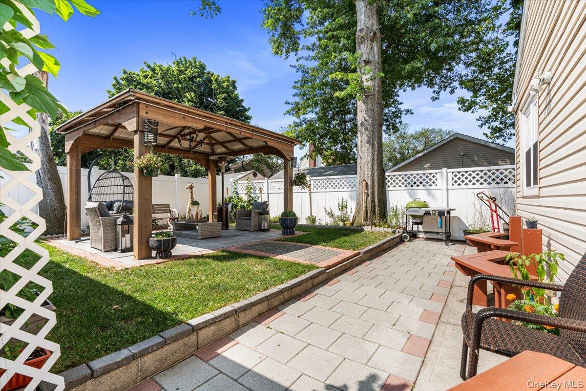 18710 121st Avenue Property Photo 20