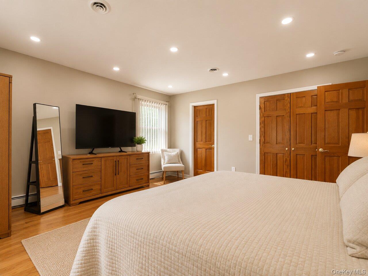4 Shana Lane Property Photo 15