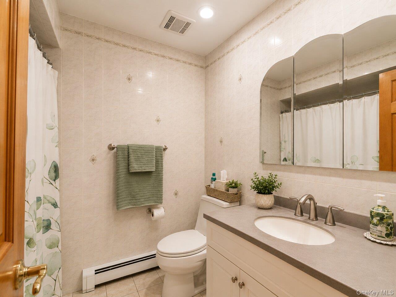 4 Shana Lane Property Photo 17