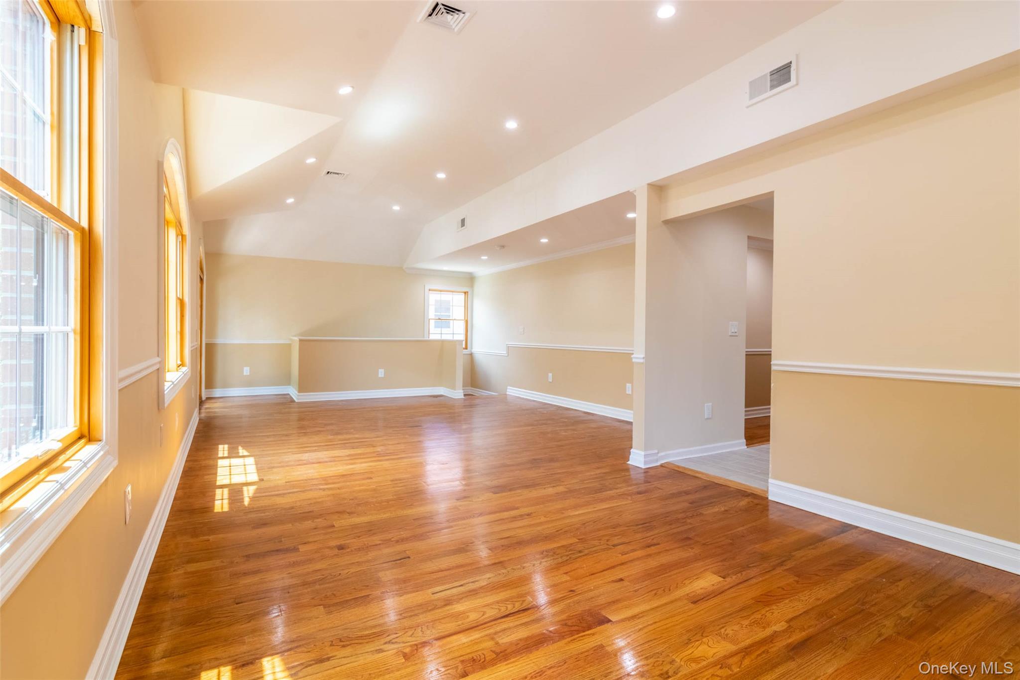 8431 Beverly Road Property Photo 7