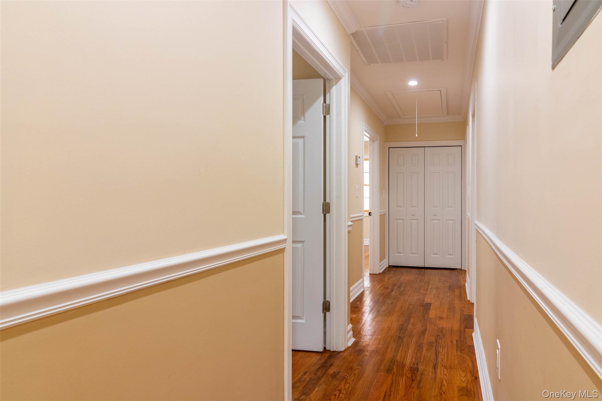 8431 Beverly Road Property Photo 11
