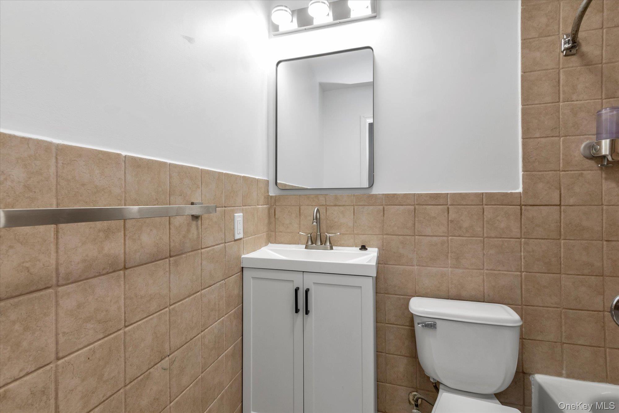 93-29 91st Avenue Property Photo 14