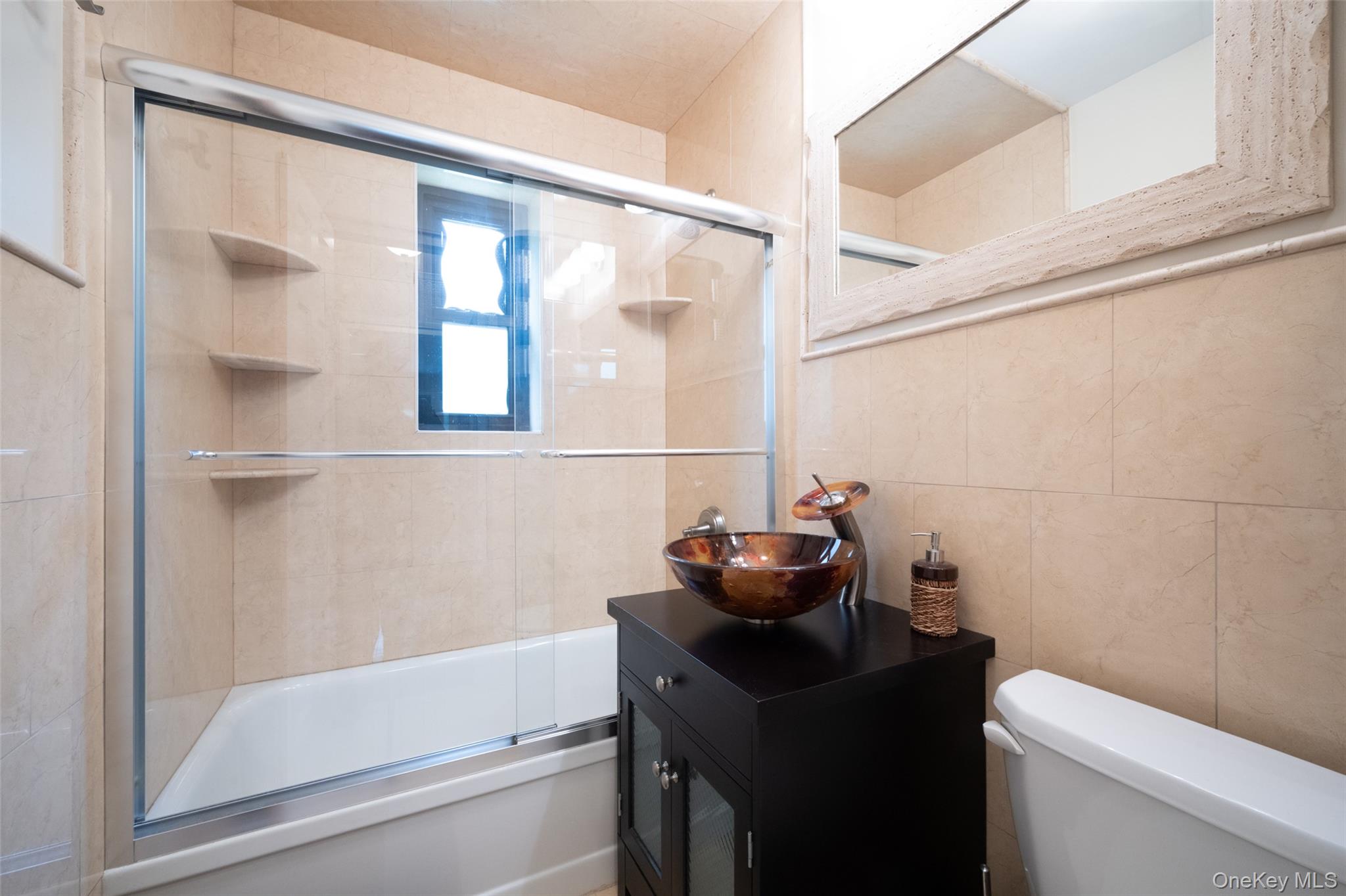 62 Manchester Road 2l Property Photo 18
