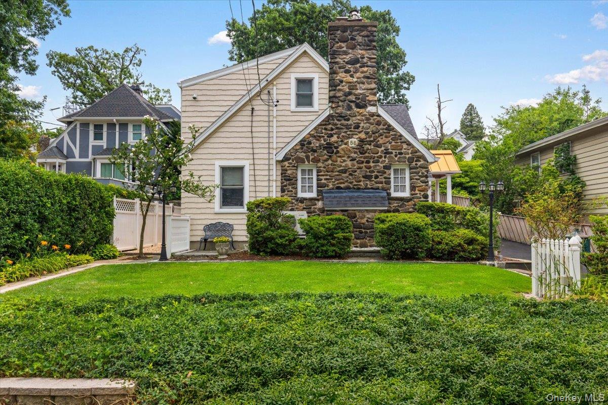 54 Aka 58 Kingston Avenue Property Photo 2