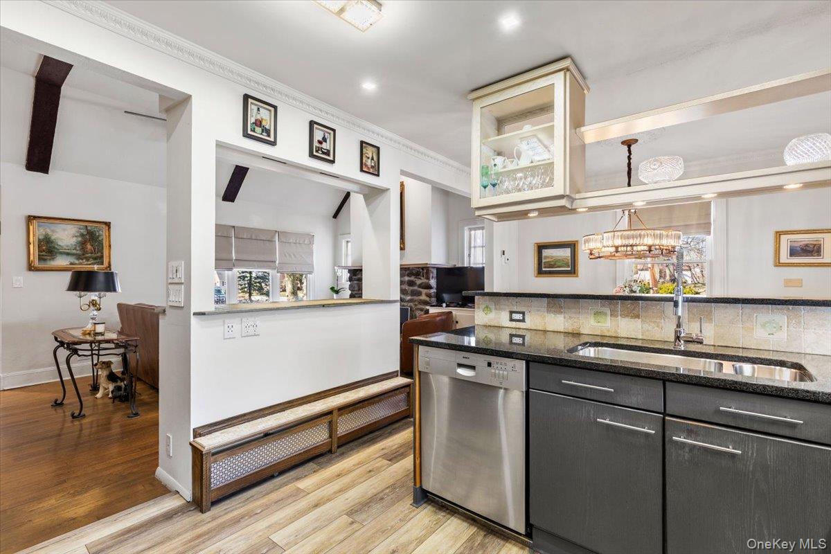 54 Aka 58 Kingston Avenue Property Photo 25