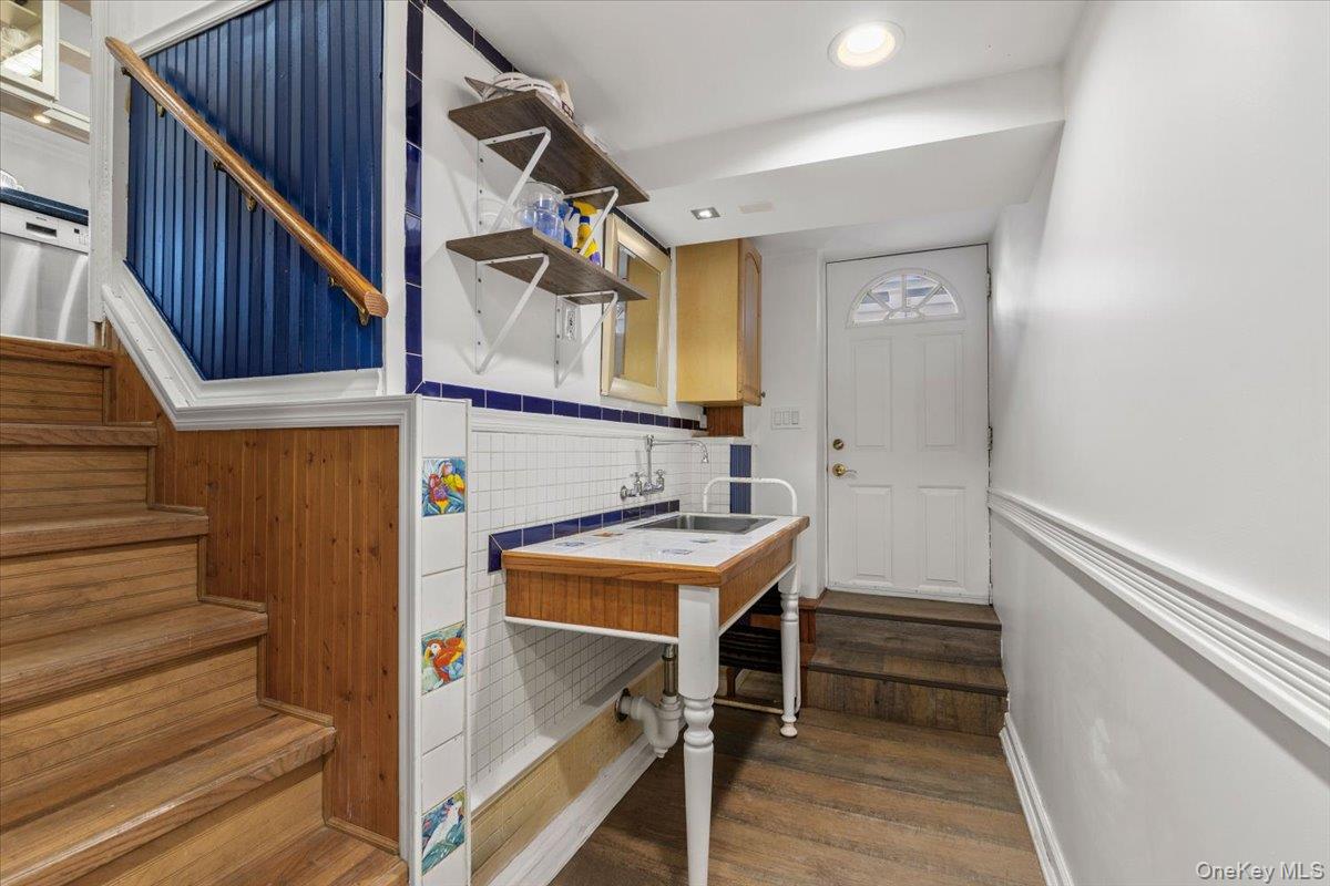 54 Aka 58 Kingston Avenue Property Photo 32