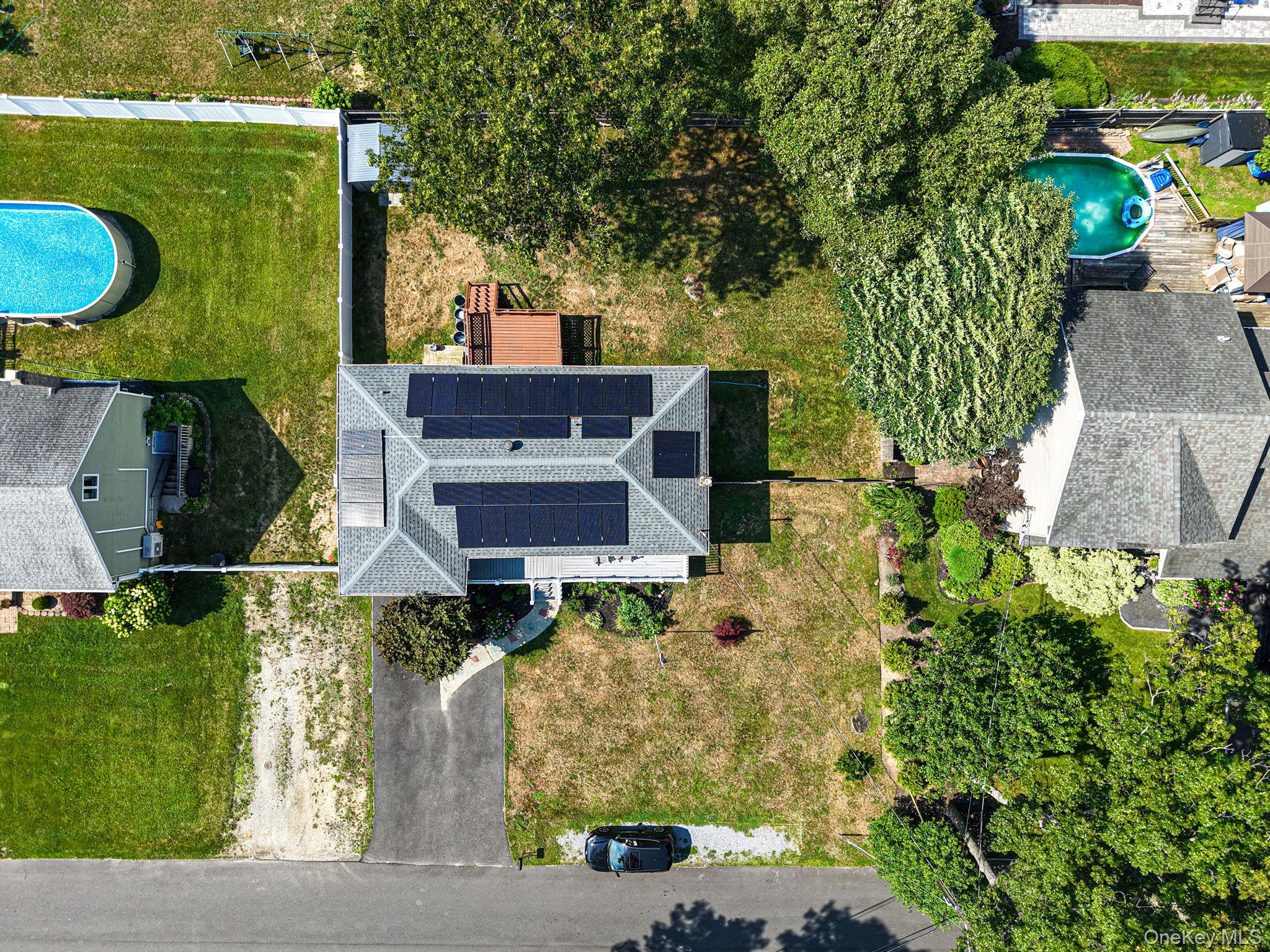 51 Hampton Avenue Property Photo 3