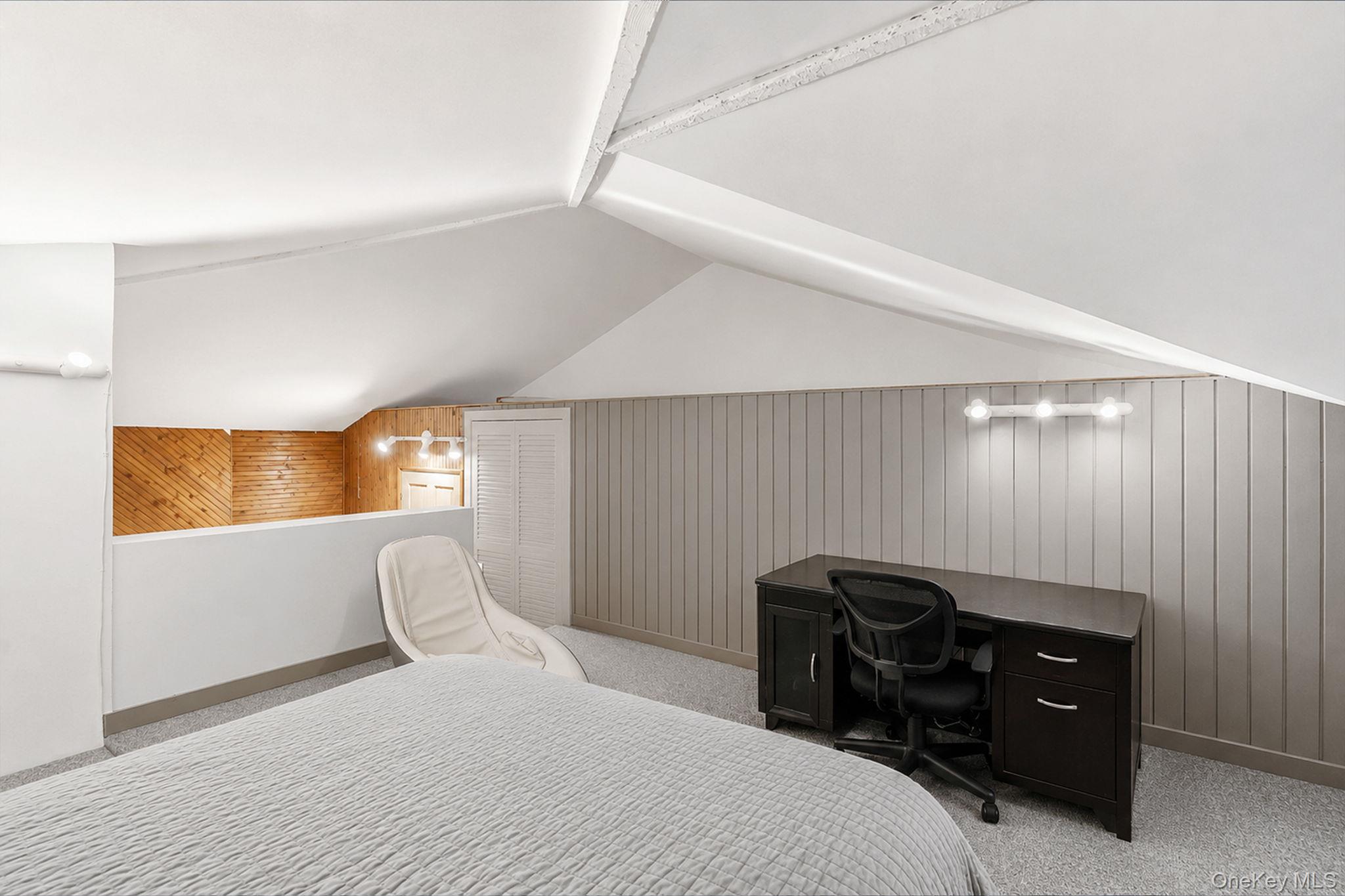 51 Hampton Avenue Property Photo 19