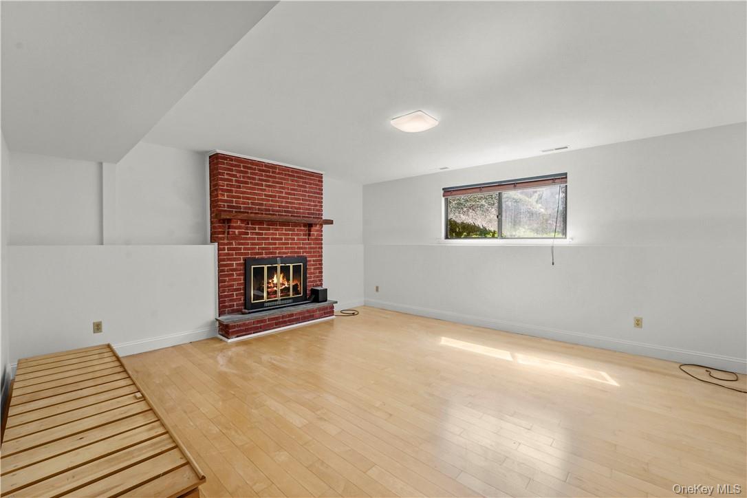 6 Scarborough Circle Property Photo 21