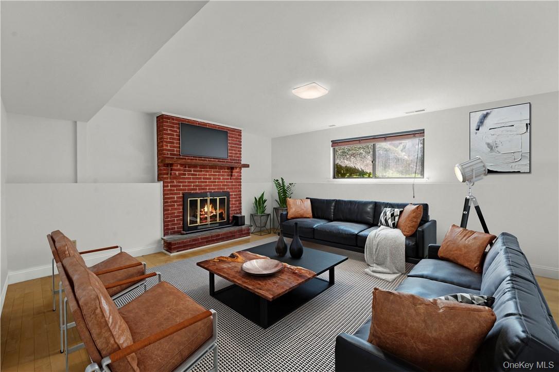 6 Scarborough Circle Property Photo 22