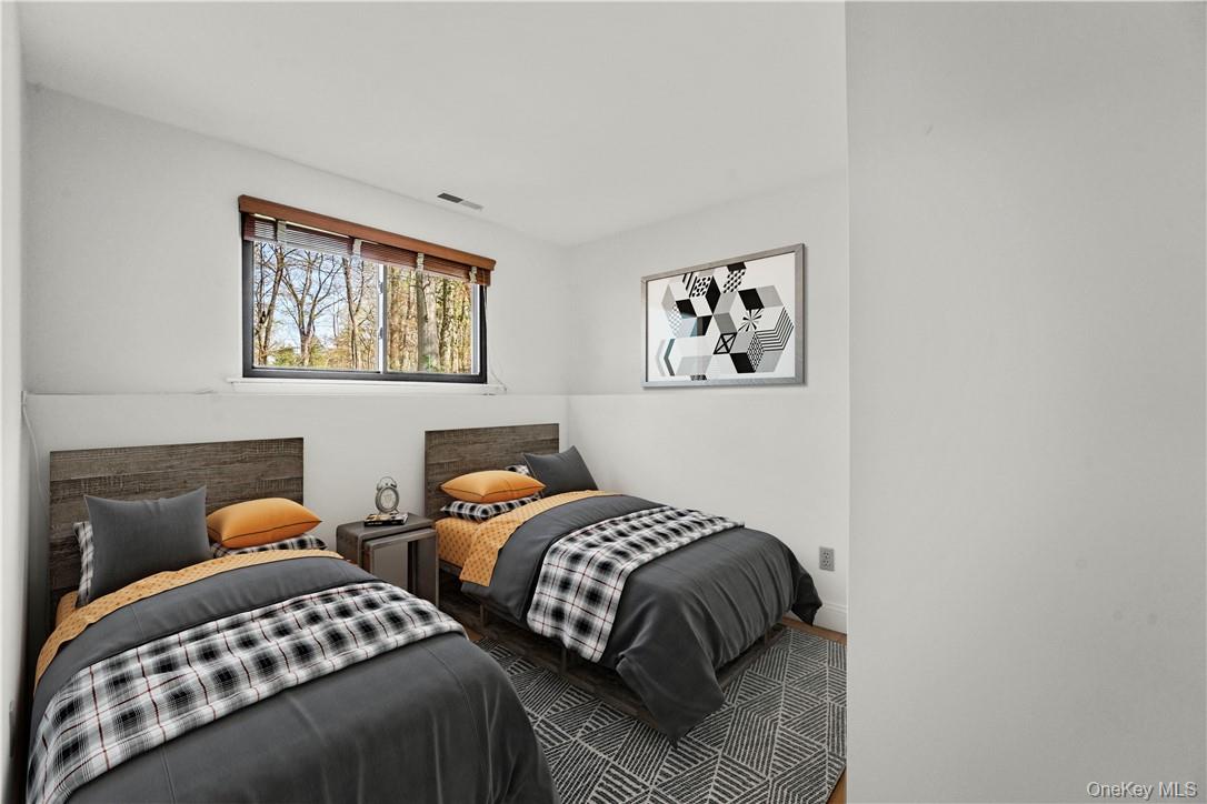 6 Scarborough Circle Property Photo 26