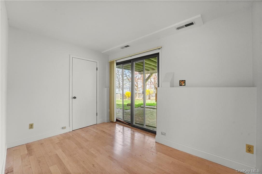 6 Scarborough Circle Property Photo 27