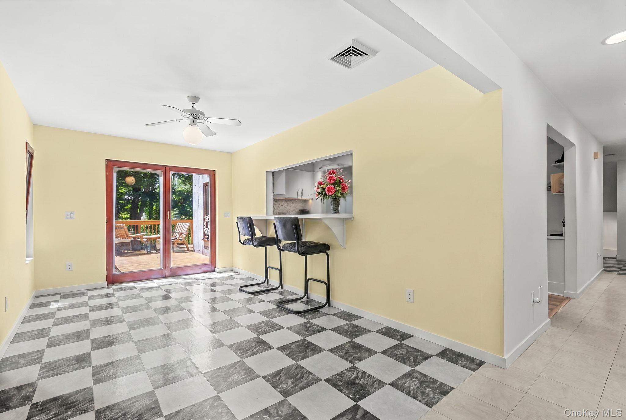 23 River Road Property Photo 13