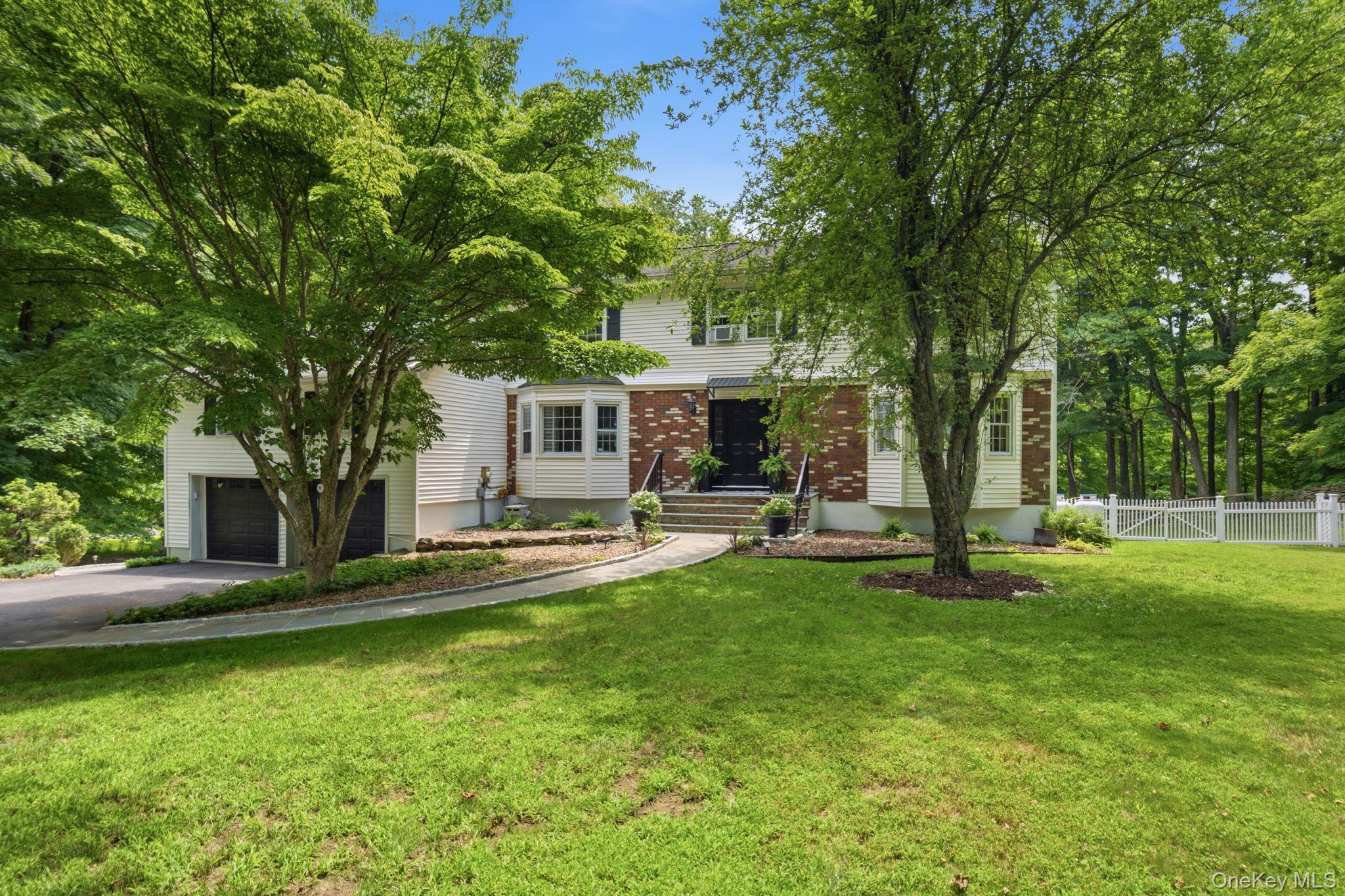 4 Southwind Drive Property Photo 1