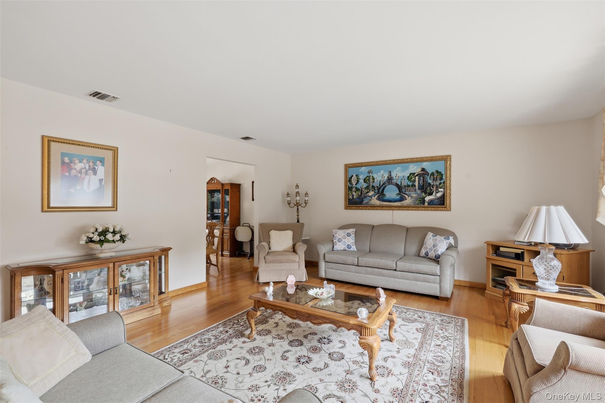 32 Van Zandt Drive Property Photo 9