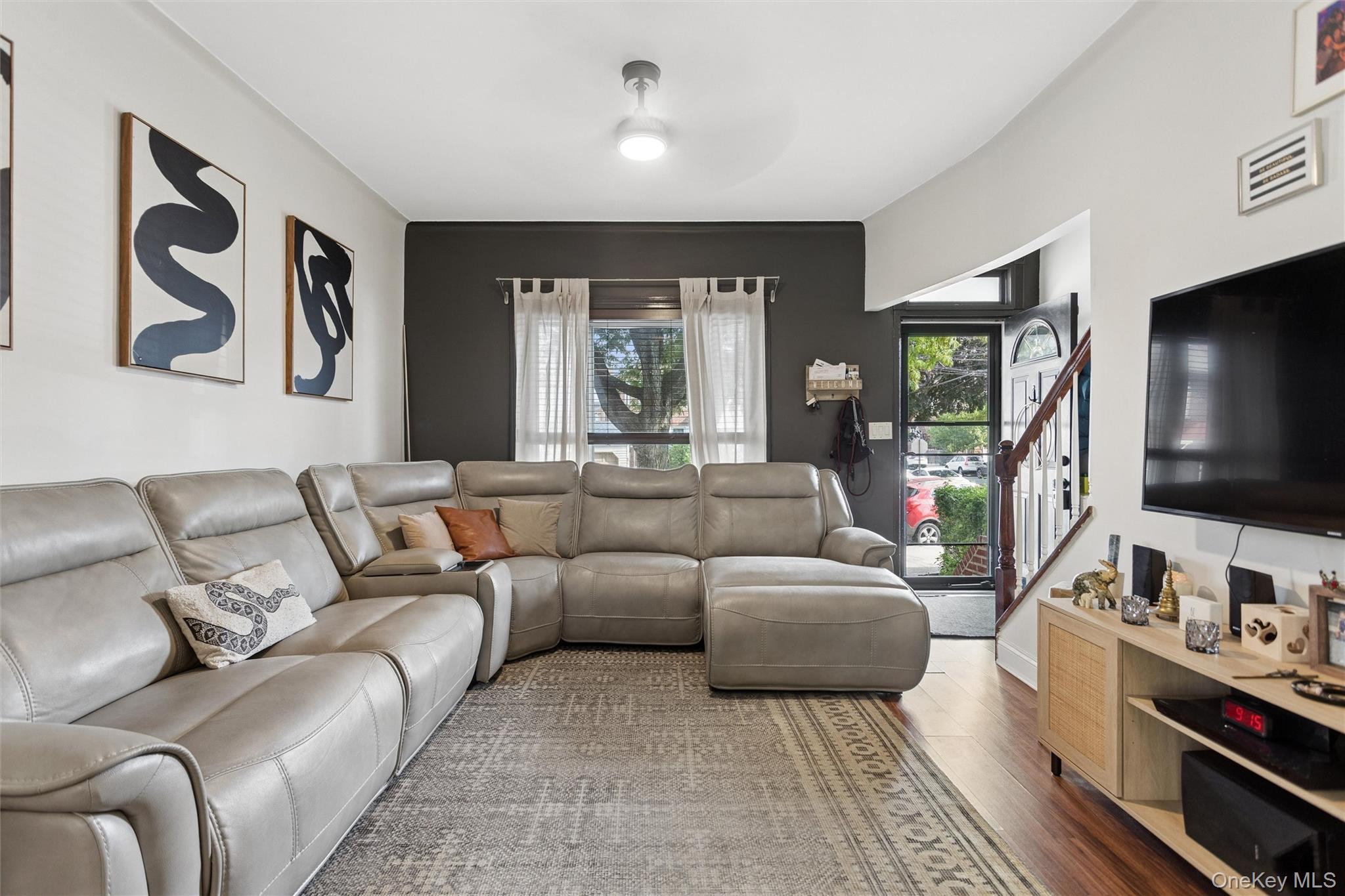 3046 Coddington Avenue Property Photo 10