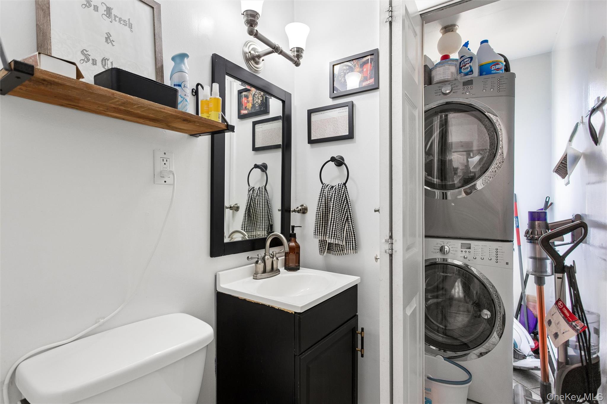 3046 Coddington Avenue Property Photo 20