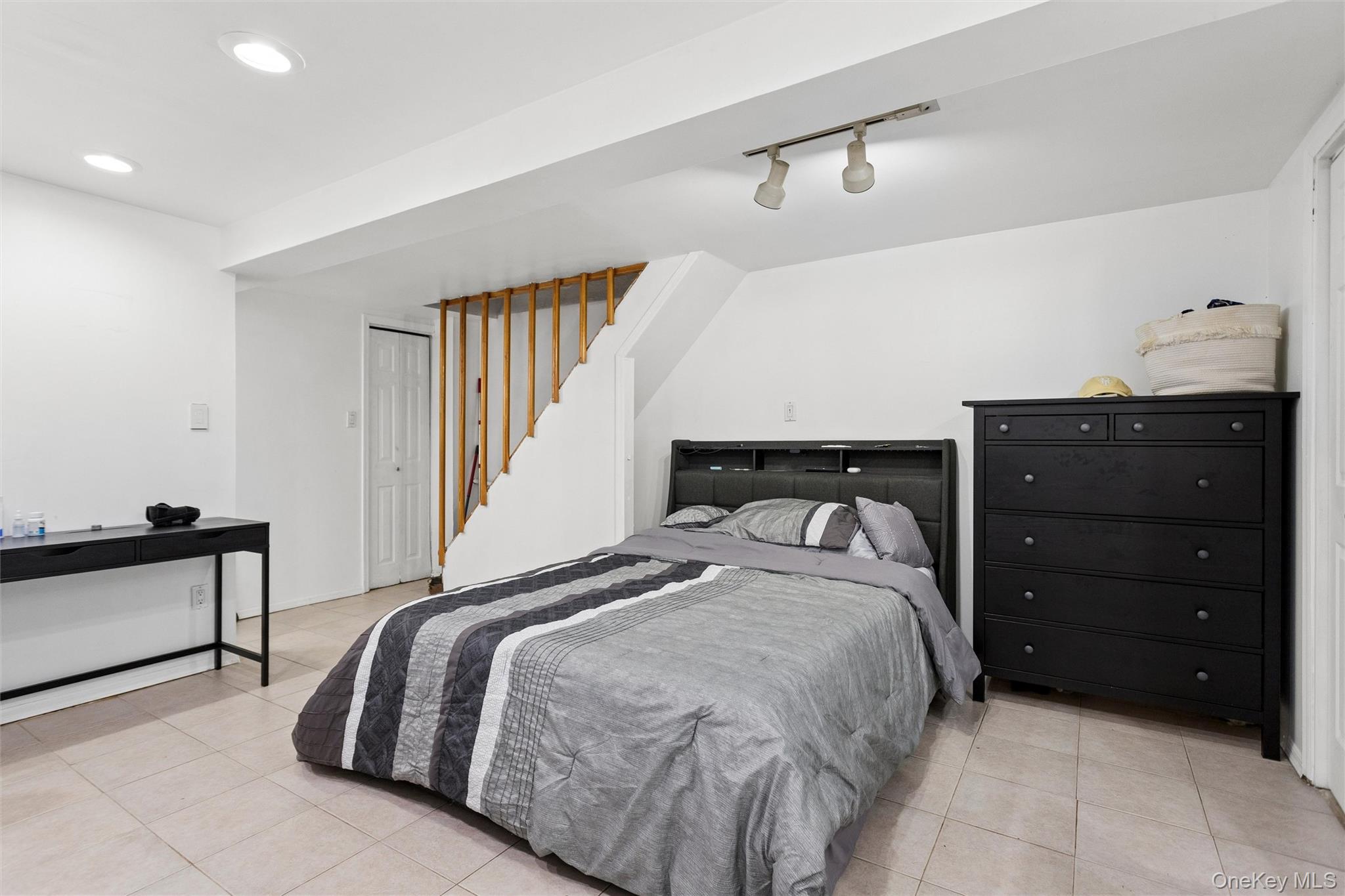 3046 Coddington Avenue Property Photo 28