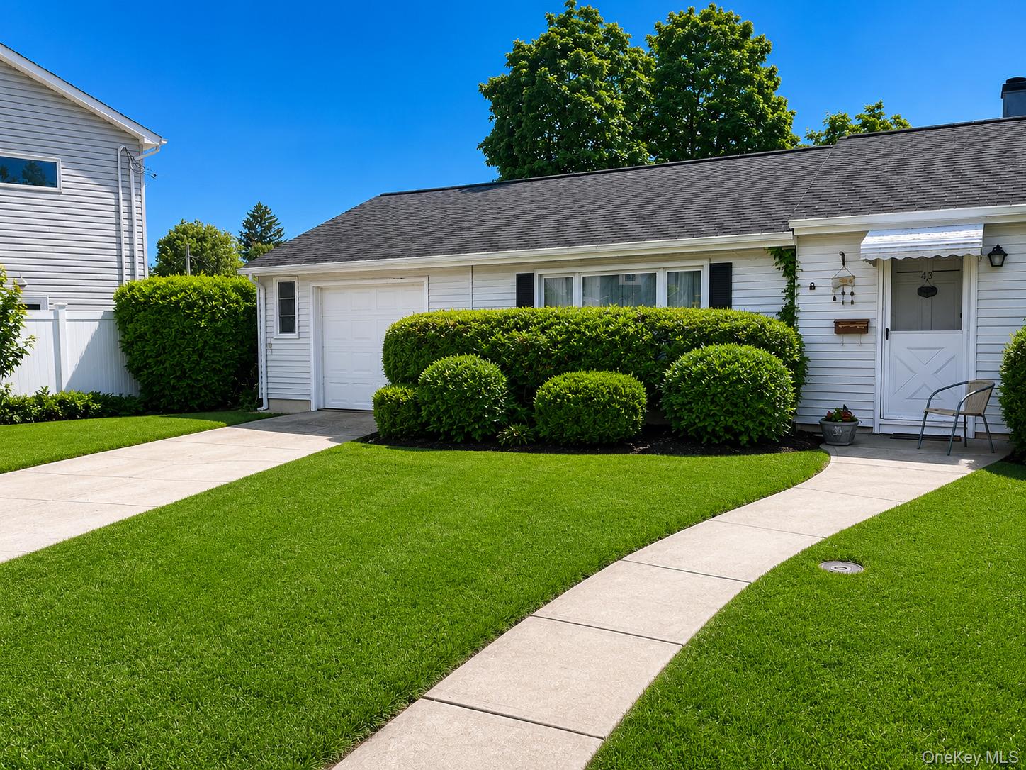 43 Plainedge Drive Property Photo 6