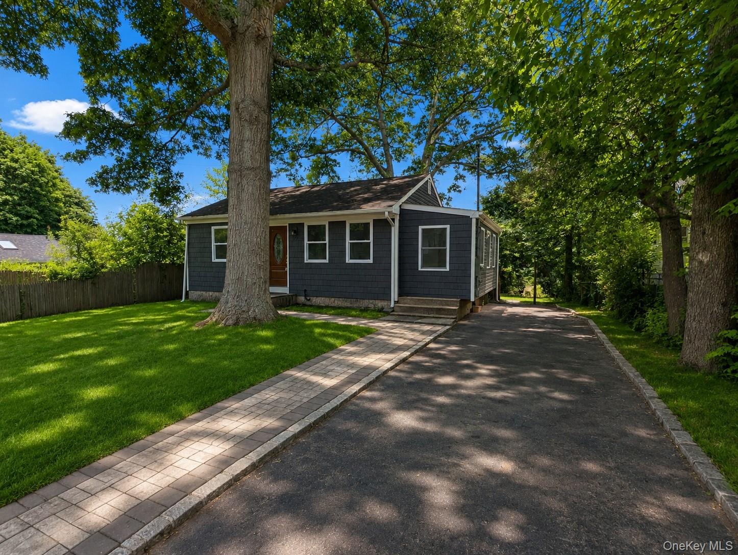 52 King Road Property Photo 2