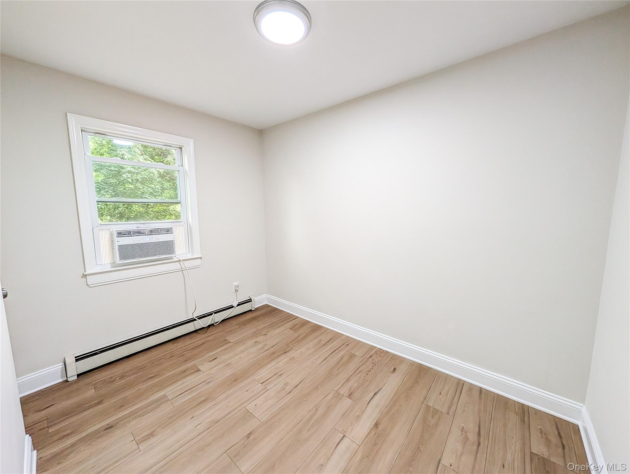 52 King Road Property Photo 13